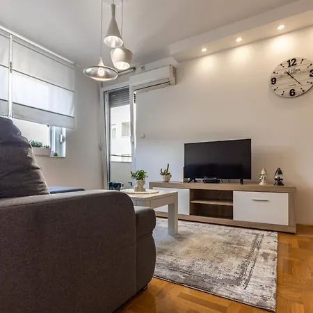 Apartment Hemera